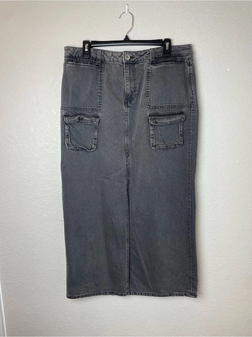 H&M Washed Black Cargo Denim Maxi Skirt Size 12